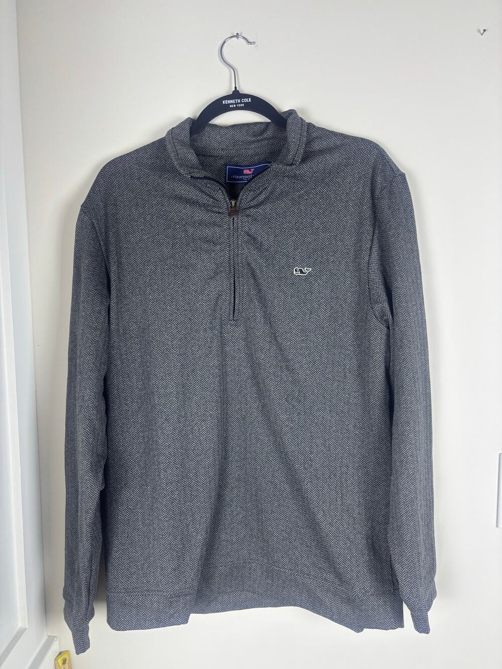Vineyard Vines Mens L Herringbone Quarter Zip Pullover Gray Whale Logo Sweater